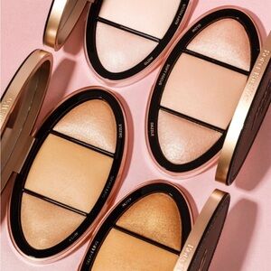 Too Faced ~ ‘LIGHT’ Born This Way Turn Up The Light Highlighting Palette ~ NIB